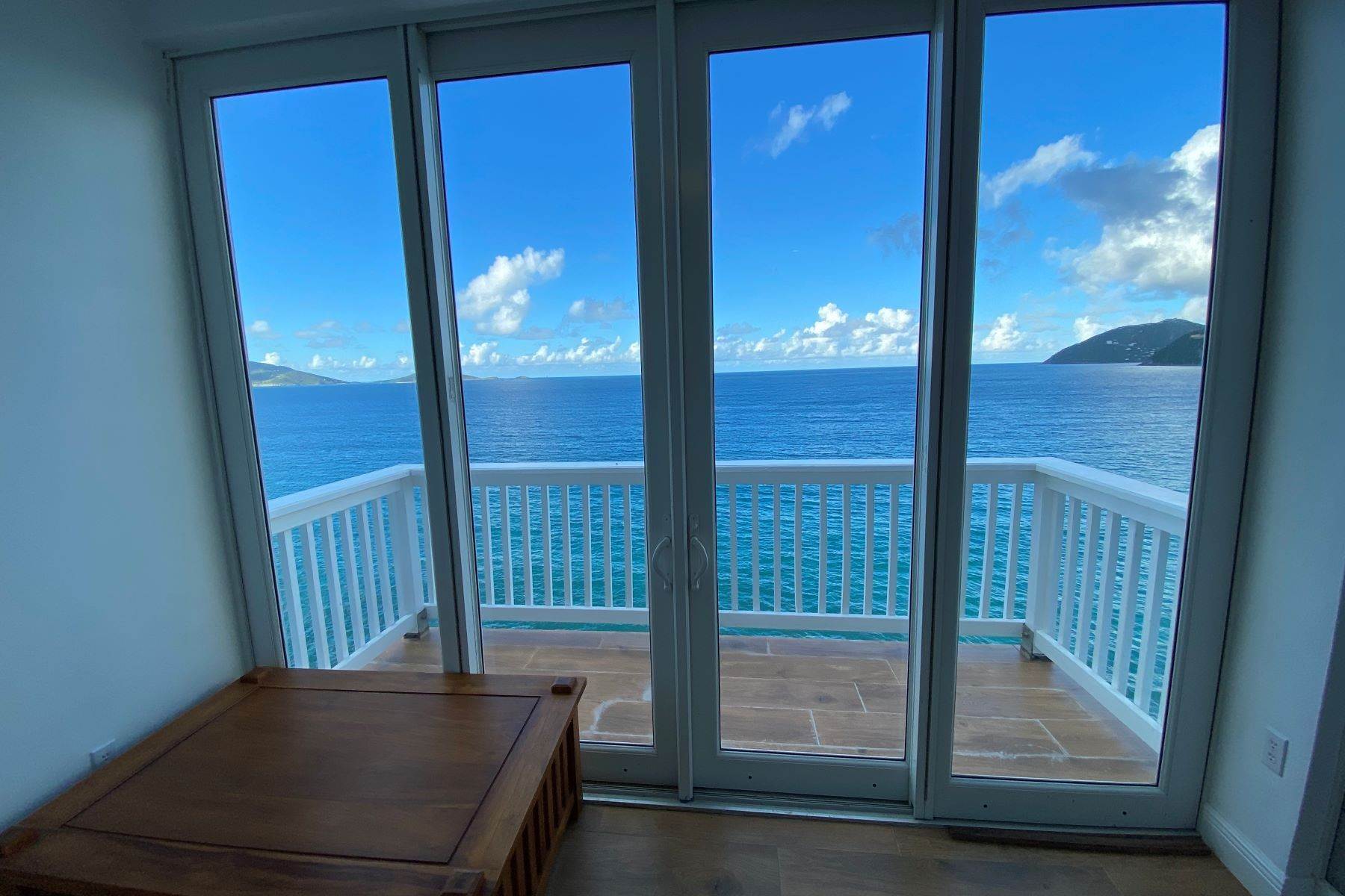 11. Single Family Homes voor Verkoop op Apple Bay, Tortola Britse Maagdeneilanden